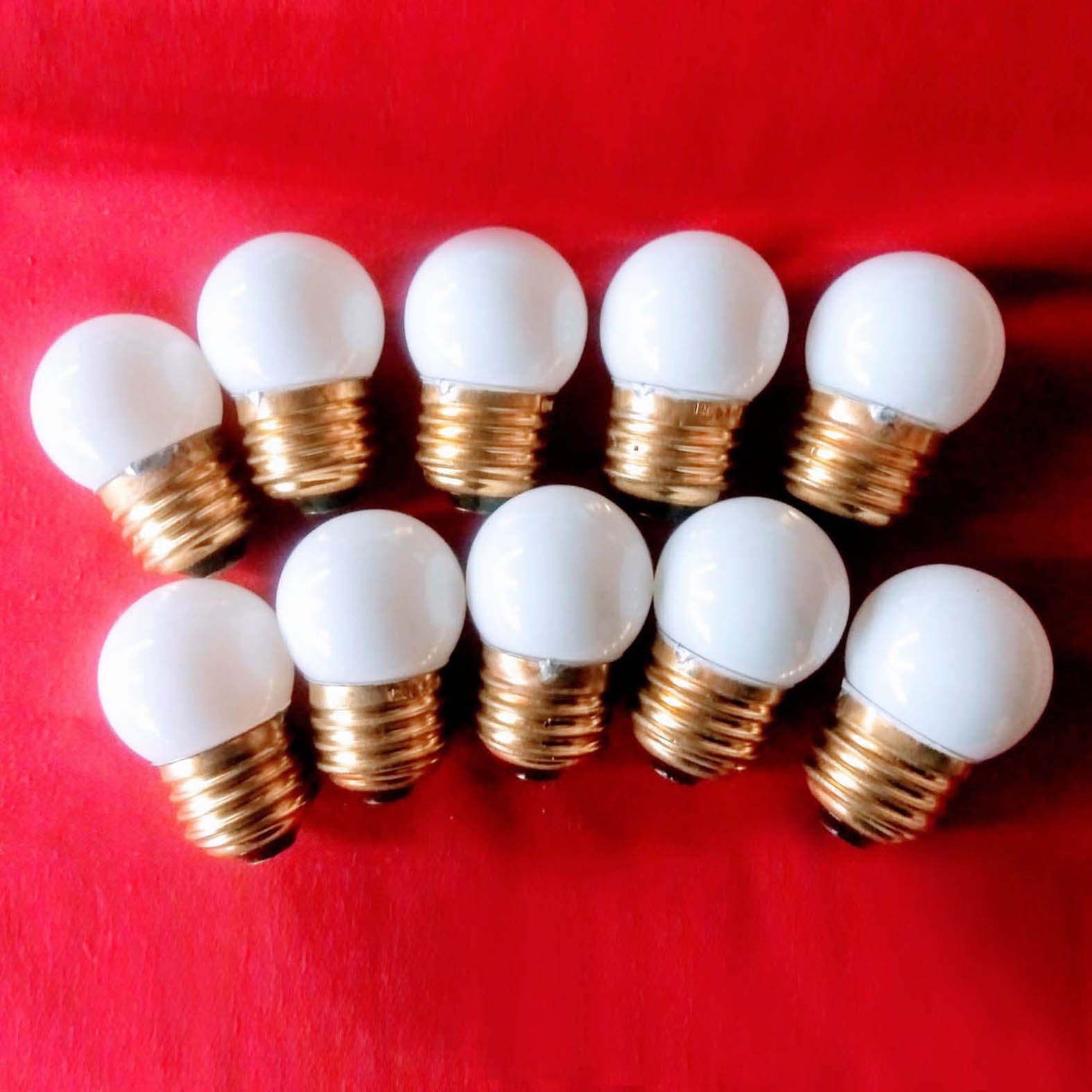 Rock-Ola 7.5 Watt White Bulbs | Pack of 10 (SV-57473)