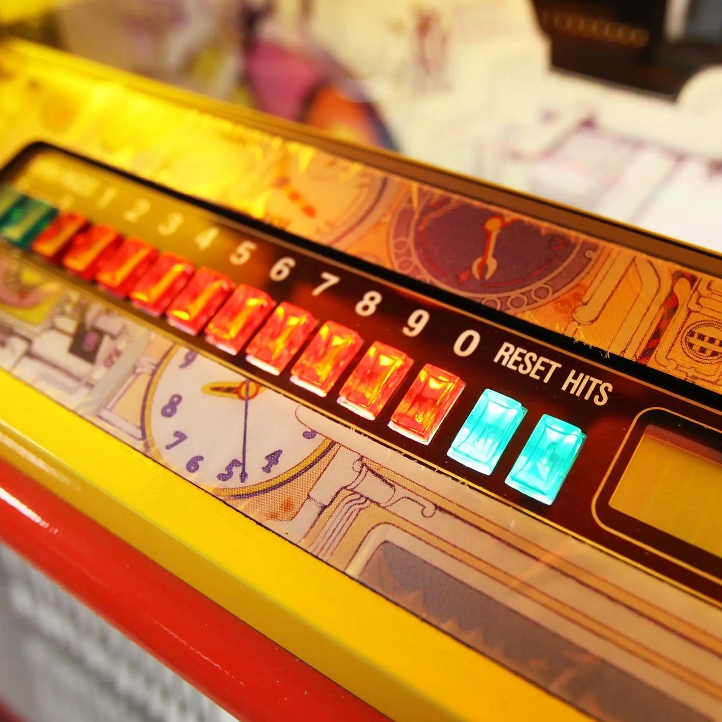 We all live in a yellow submarine, a yellow submarine, a yellow submarine.... - Rock-Ola