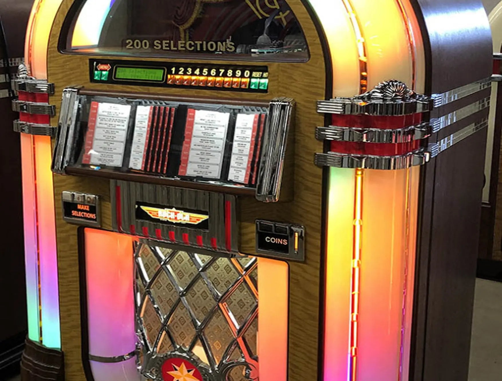 Rock-Ola releases a high-tech update of the classic Vinyl Bubbler - Rock-Ola