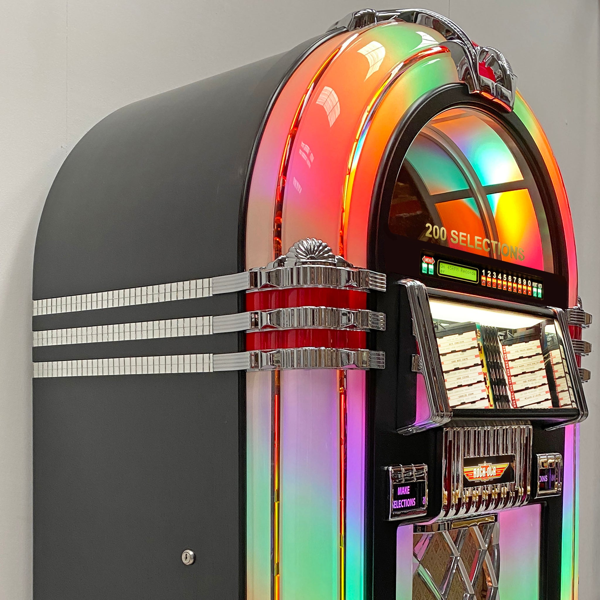 Rock-Ola Authentic Bubbler Vinyl 45 Jukebox in Black