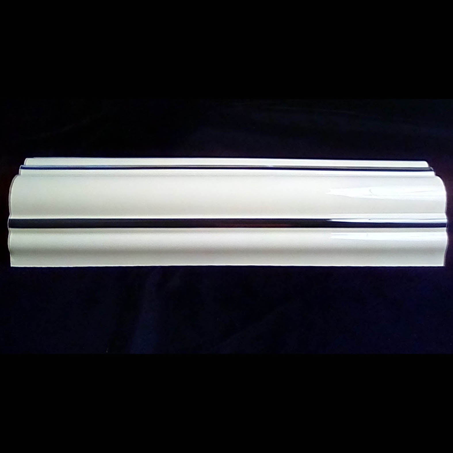 Rock-Ola Jukebox Outer Pilaster Cream Plastic Straight 24" (57386-01-LF) **CURRENTLY 4-8 WEEK LEAD TIME**